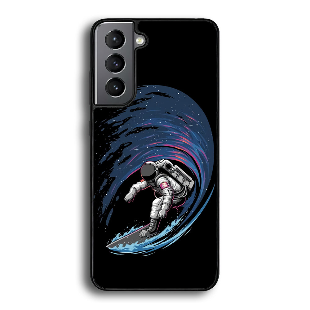 Astronaut Surfing The Sky Samsung Galaxy S25 Case-Phone Case-Tempered Glass Case-Altracase