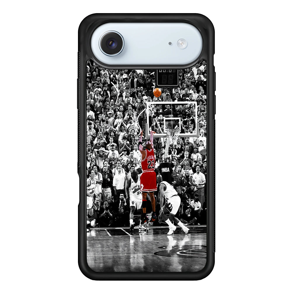 Michael Jordan Jump Shot iPhone 17 Air Case - Altracase