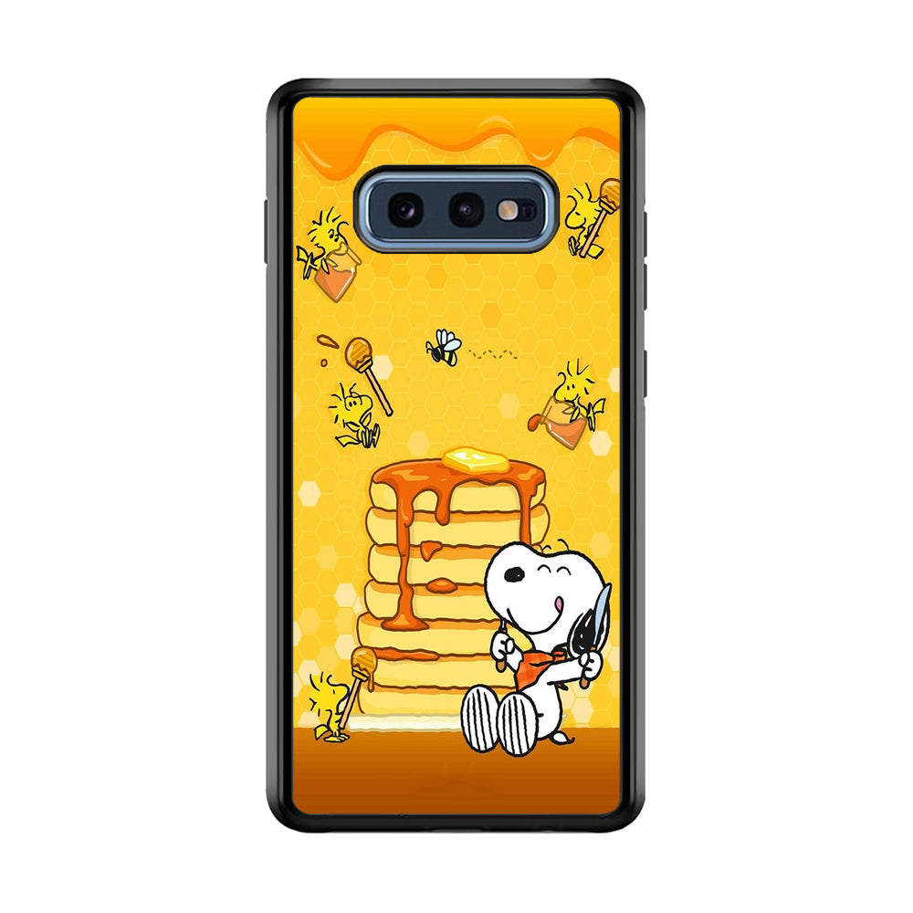 Snoopy Eats Honey Samsung Galaxy S10E Case-Phone Case-Rubber Black (2D Case)-Altracase