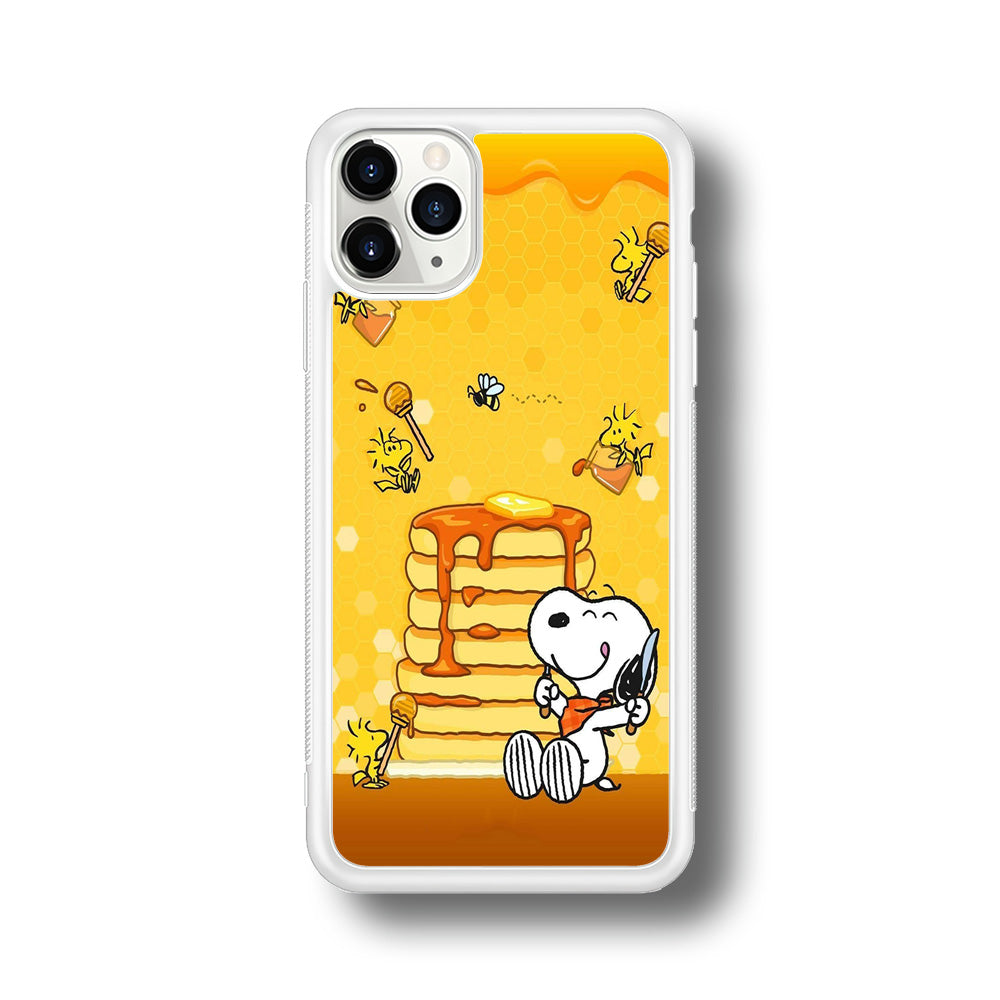 Snoopy Eats Honey iPhone 11 Pro Max Case-Phone Case-Rubber White (2D Case)-Altracase