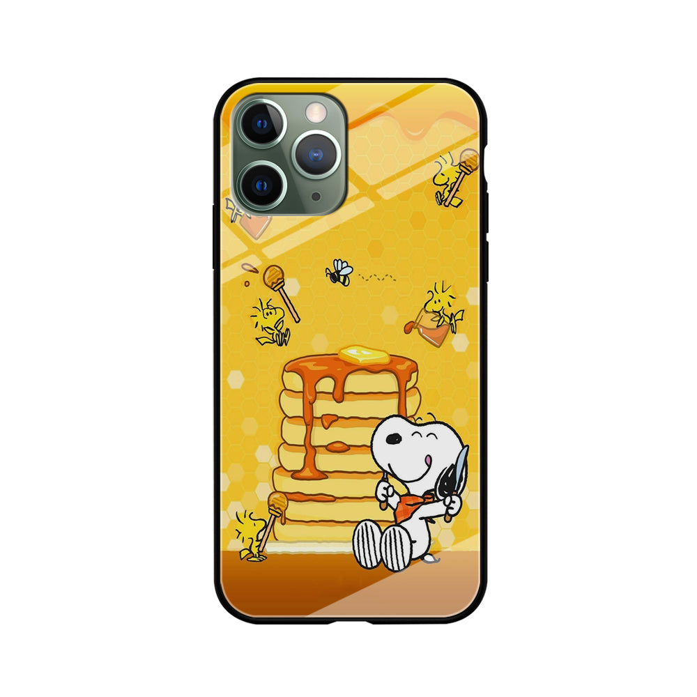 Snoopy Eats Honey iPhone 11 Pro Max Case-Phone Case-Tempered Glass Case-Altracase