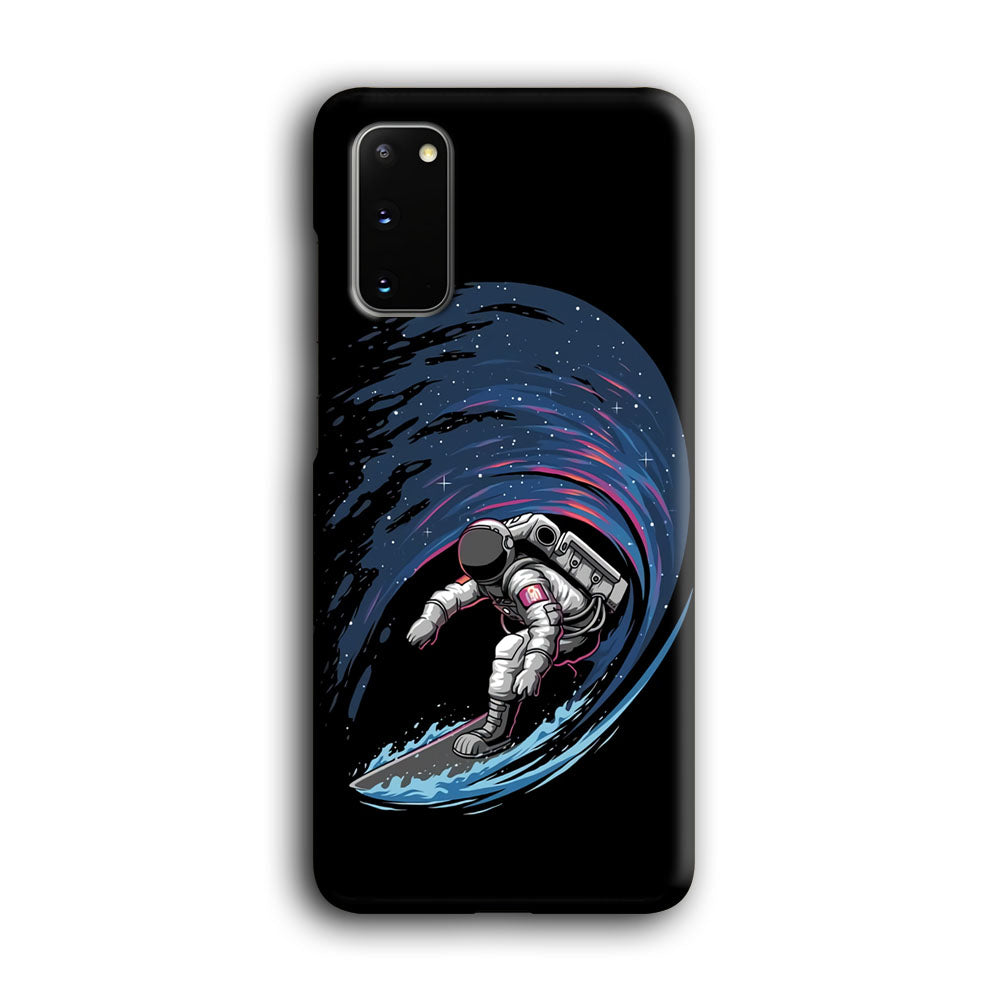 Astronaut Surfing The Sky Samsung Galaxy S20 Case