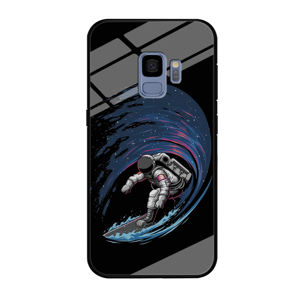 Astronaut Surfing The Sky Samsung Galaxy S9 Case