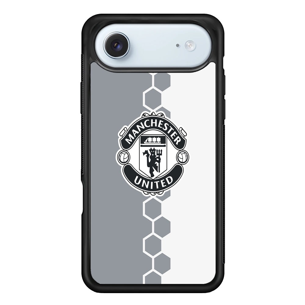FB Manchester United 001 iPhone 17 Air Case - Altracase