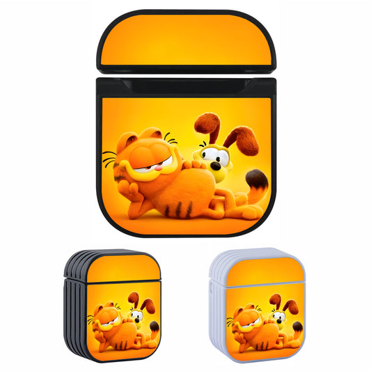 Garfield and Odie is Relaxing Apple AirPods Case-AirPod Case-Altracase