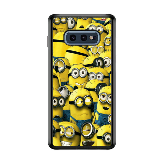 Lots of Minion Samsung Galaxy S10E Case