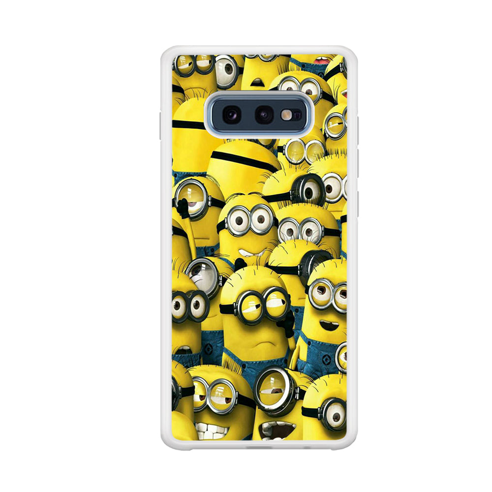 Lots of Minion Samsung Galaxy S10E Case