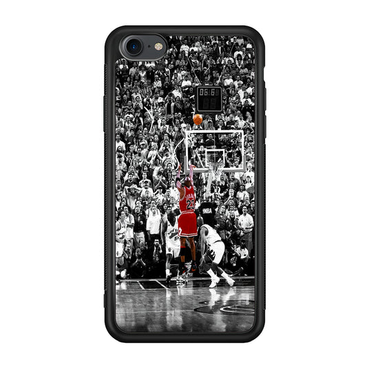 Michael Jordan Jump Shot iPhone SE 3 2022 Case