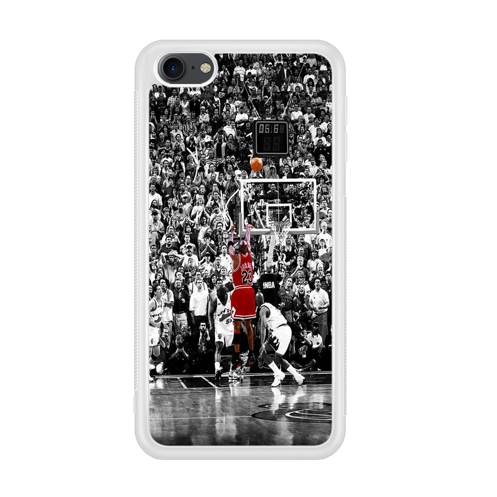 Michael Jordan Jump Shot iPod Touch 6 Case