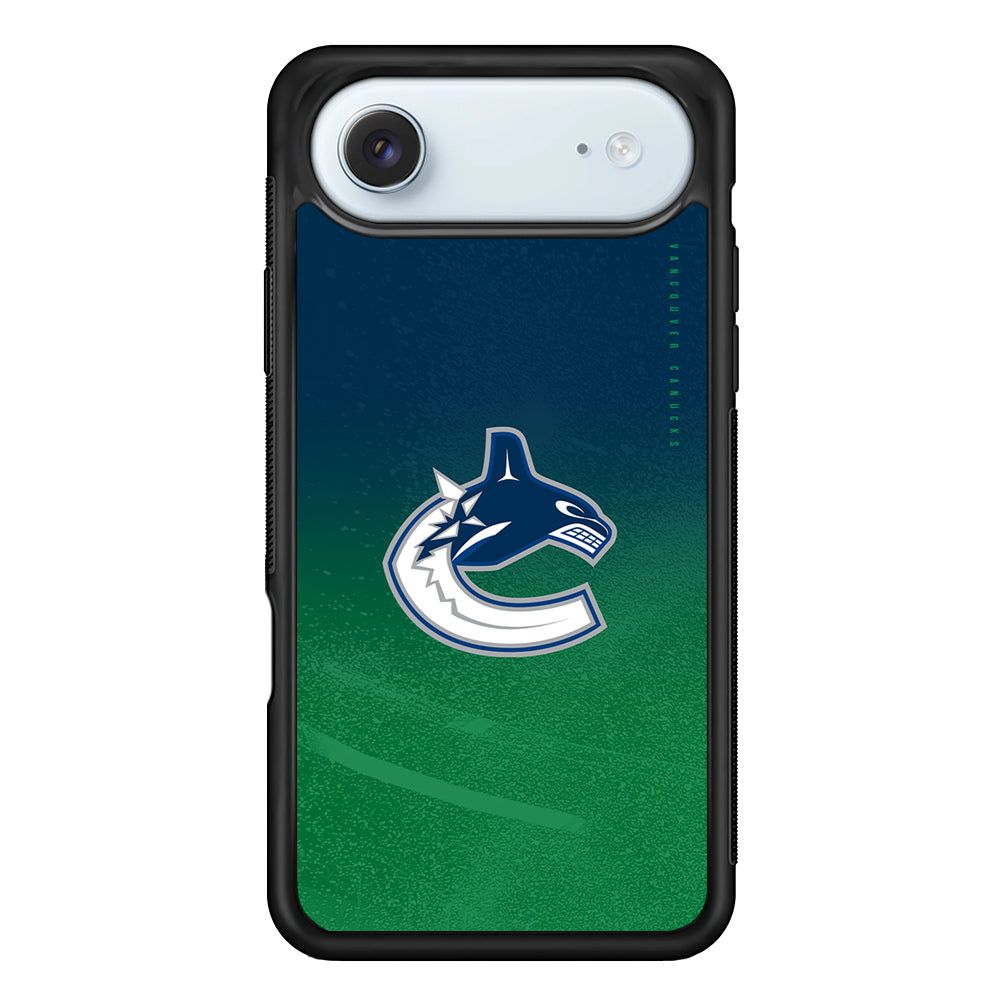 NHL Vancouver Canucks Gradation iPhone 17 Air Case - Altracase