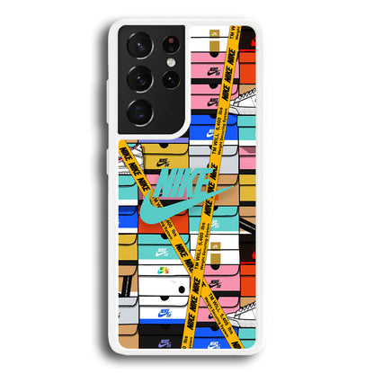 Nike Box Shoes Collage Samsung Galaxy S22 Ultra Case