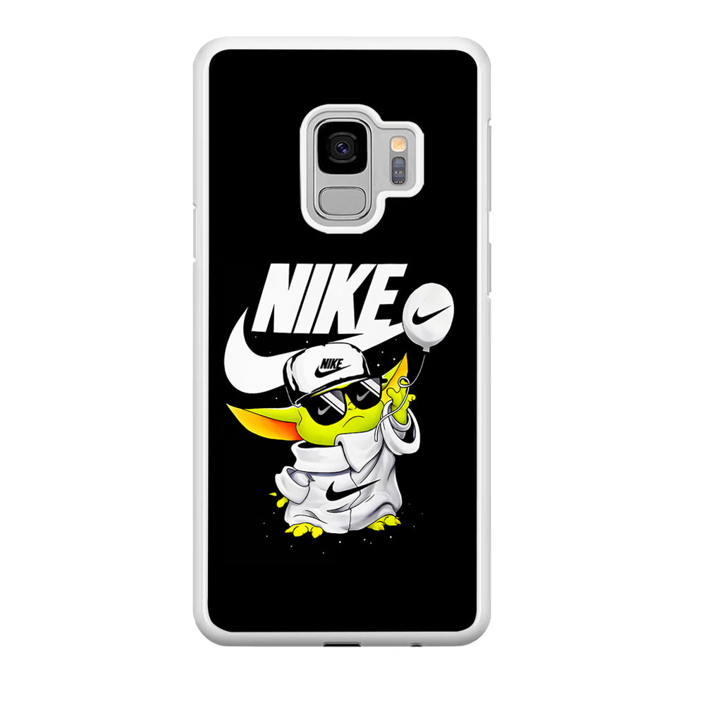 Nike Chibi Yoda Star Wars Samsung Galaxy S9 Case