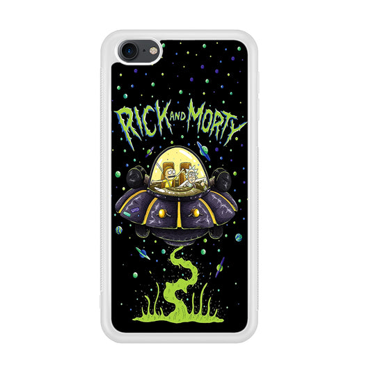 Rick and Morty Spacecraft iPod Touch 6 Case