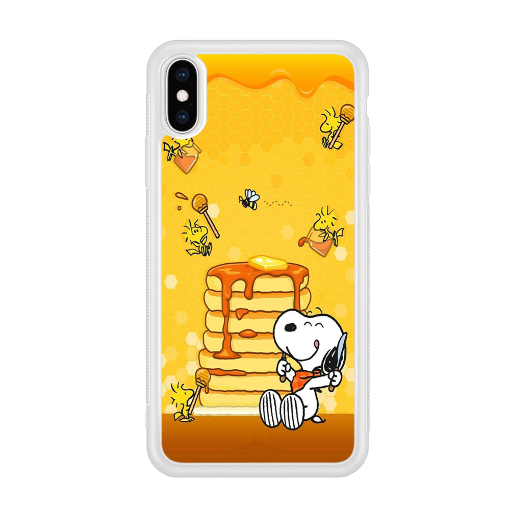 Snoopy Eats Honey iPhone Xs Max Case