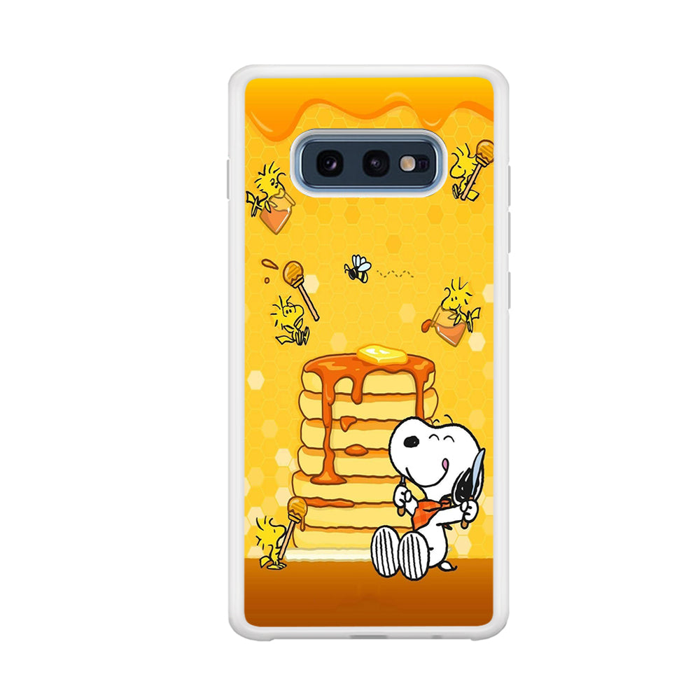 Snoopy Eats Honey Samsung Galaxy S10E Case