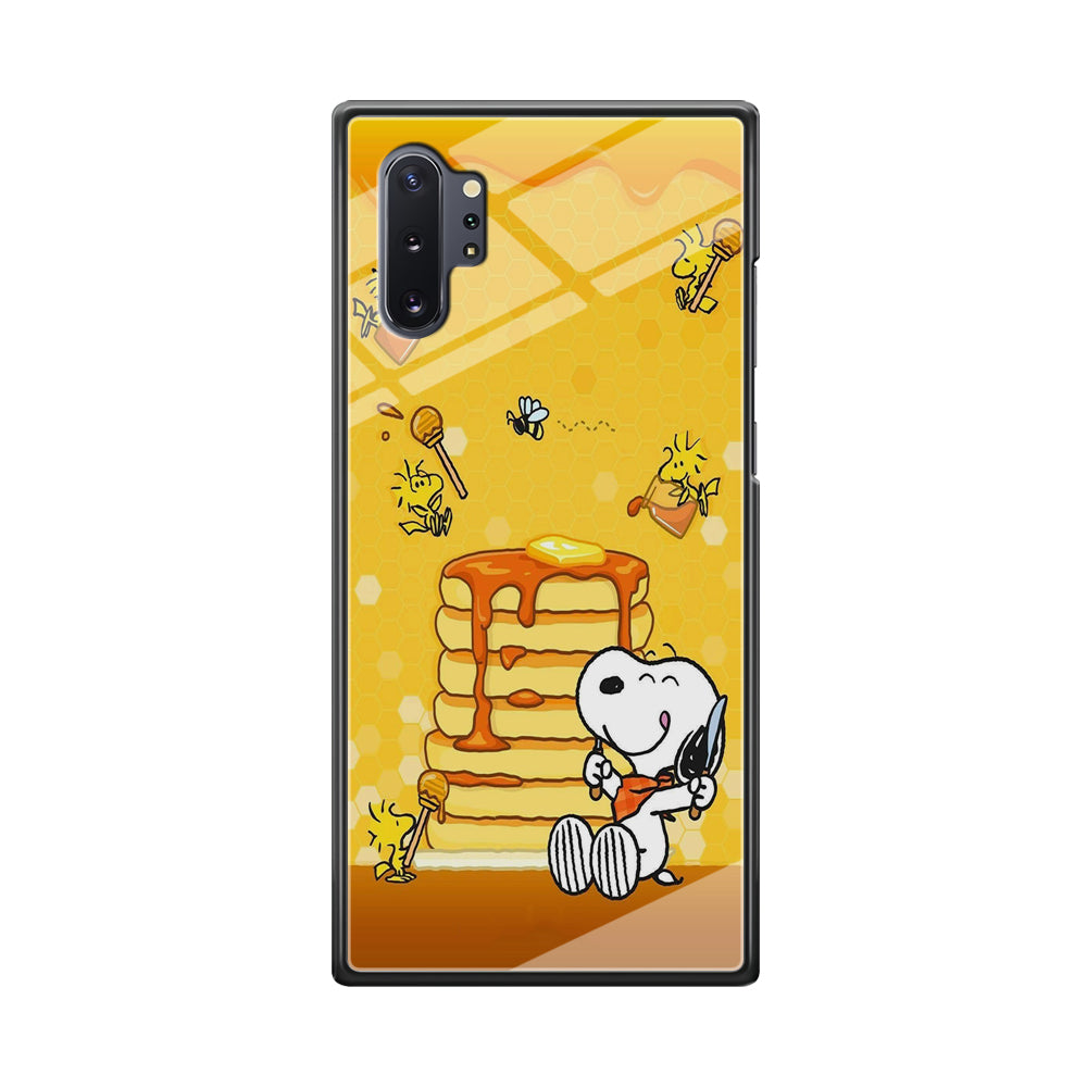Snoopy Eats Honey Samsung Galaxy Note 10 Plus Case