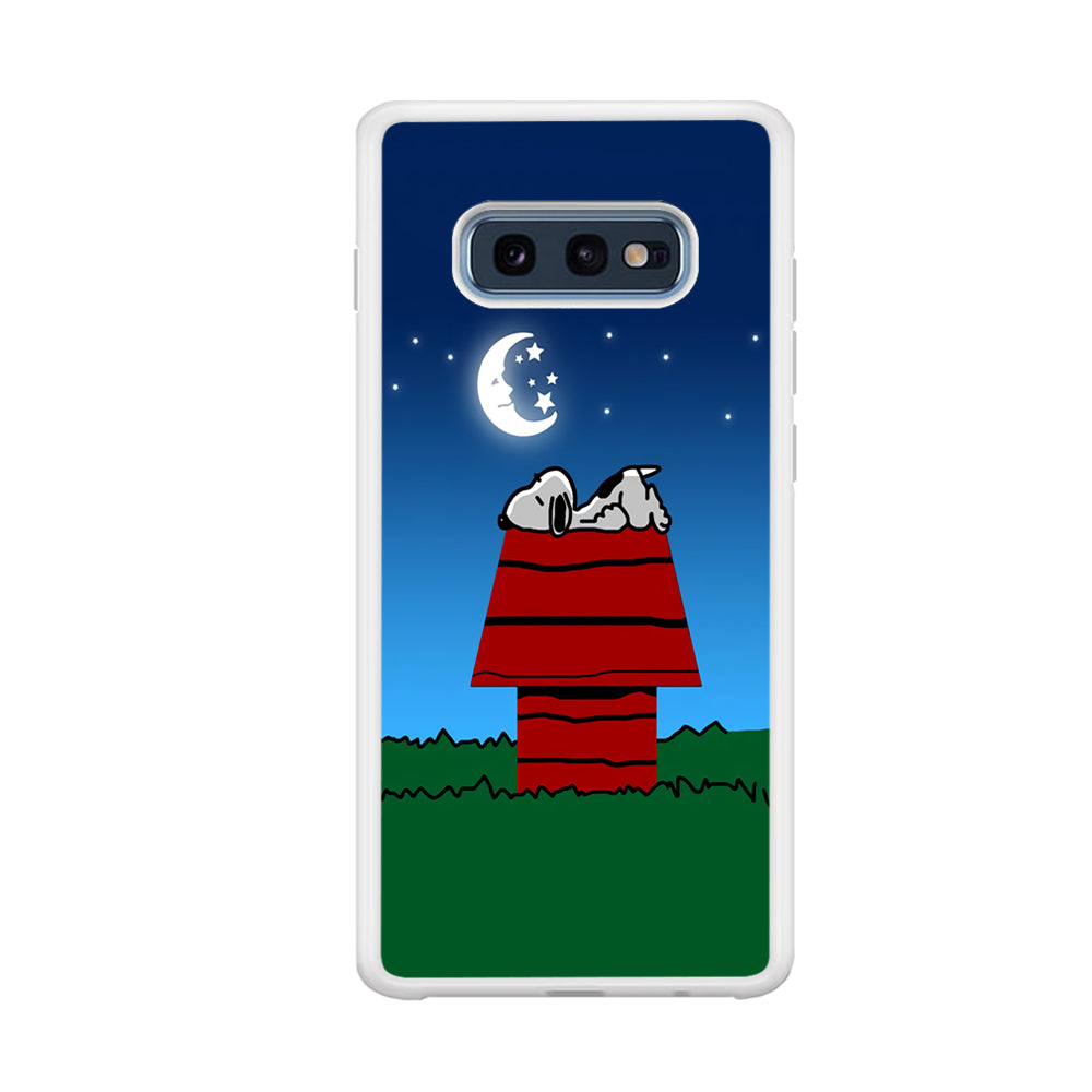 Snoopy Sleeps at Night Samsung Galaxy S10E Case