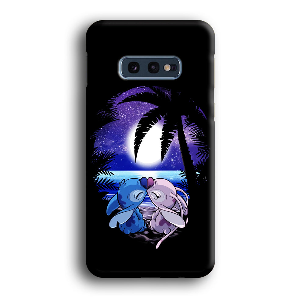 Stitch and Angel Kissing Samsung Galaxy S10E Case