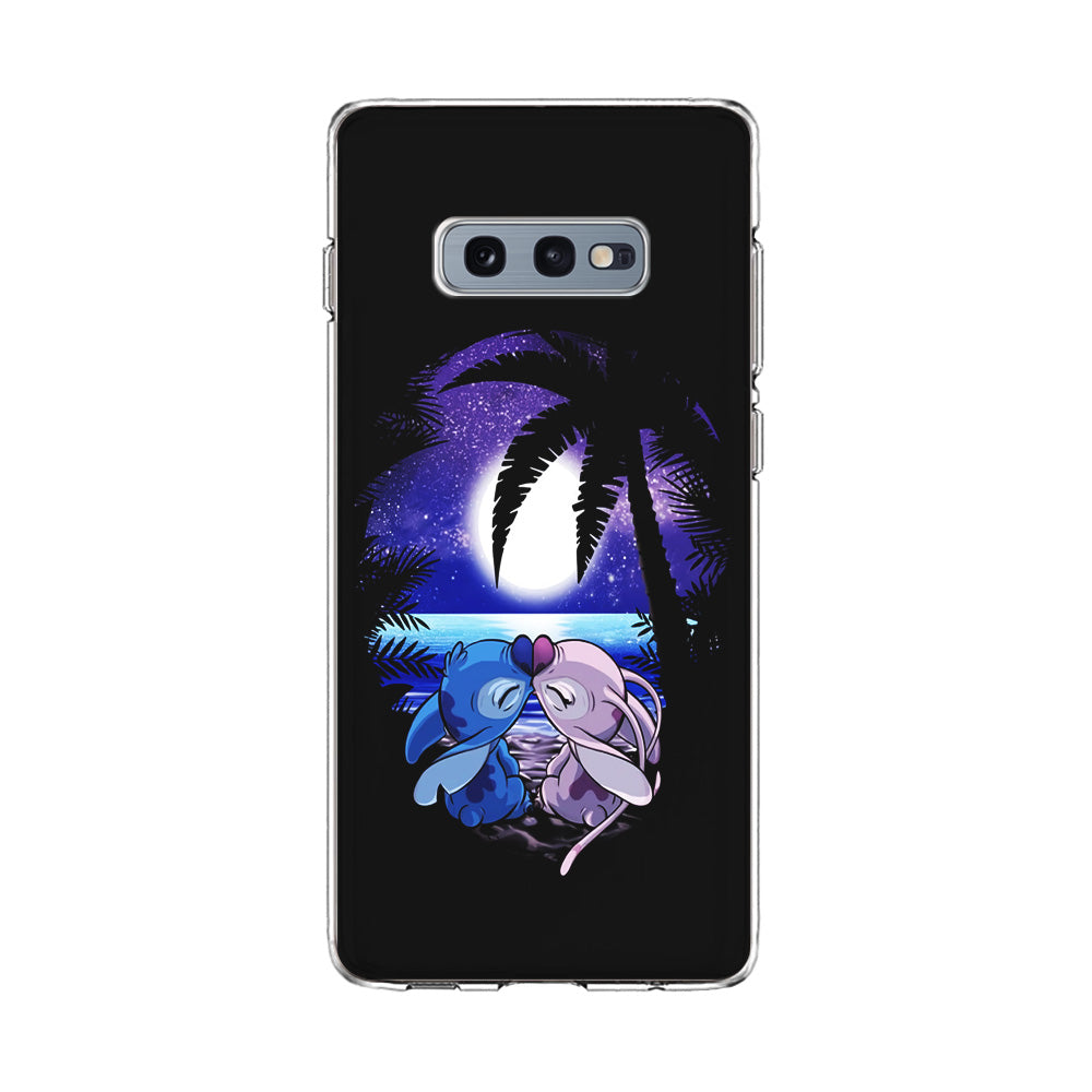 Stitch and Angel Kissing Samsung Galaxy S10E Case