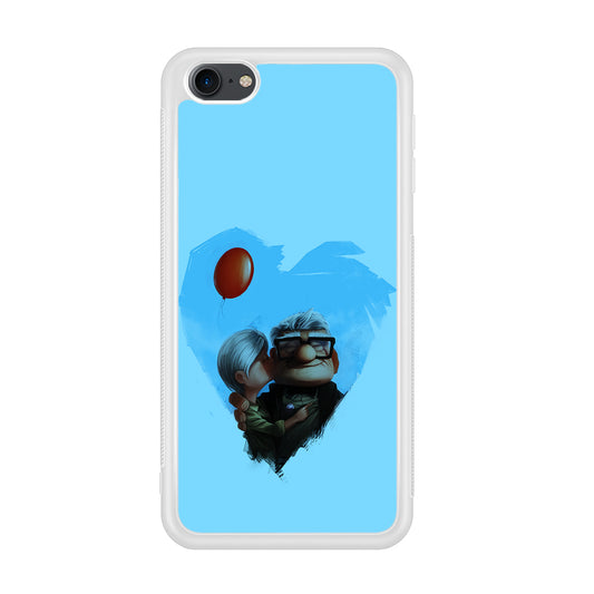 UP Ellie Kissing Carl iPod Touch 6 Case