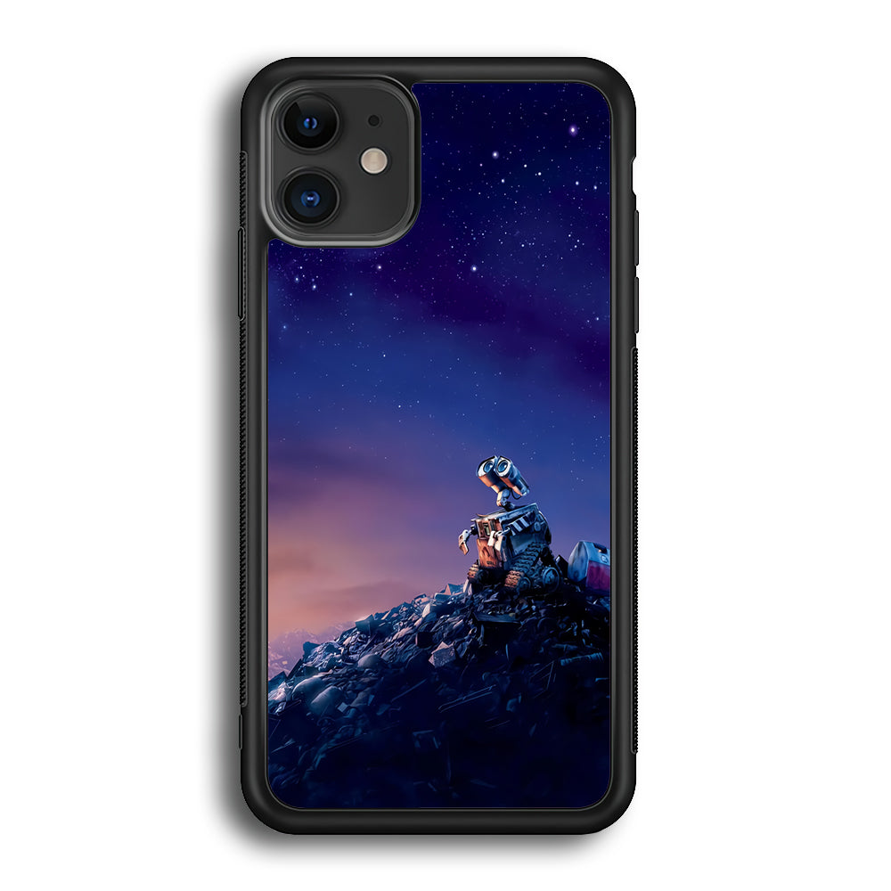 Wall-e Looks Up at The Sky iPhone 12 Mini Case