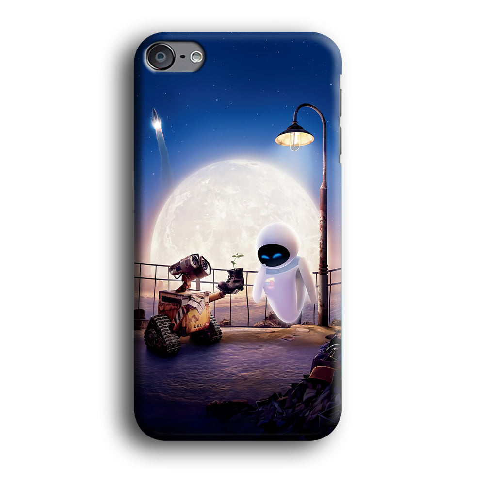 Wall-e With The Couple iPod Touch 6 Case