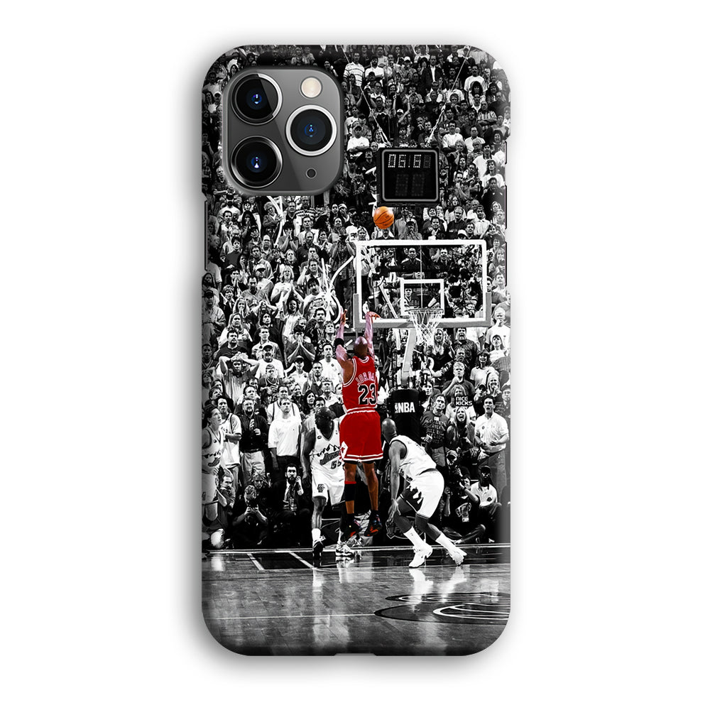 Michael Jordan Jump Shot iPhone 12 Pro Case